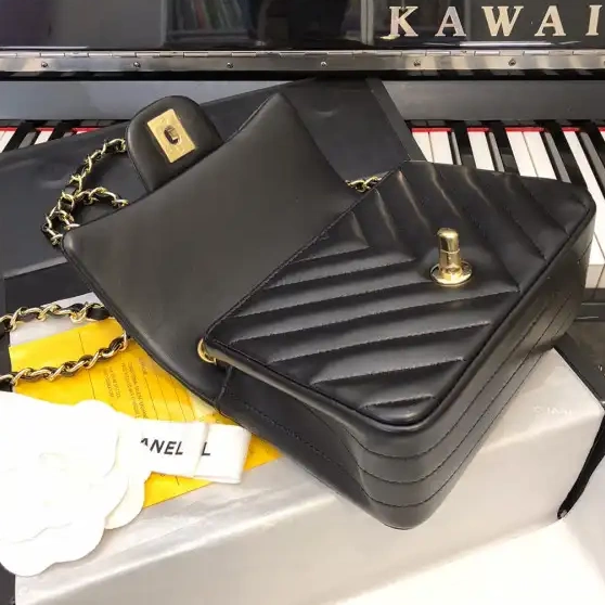 Hyper Peter FLAP BAG CHANEL 0701